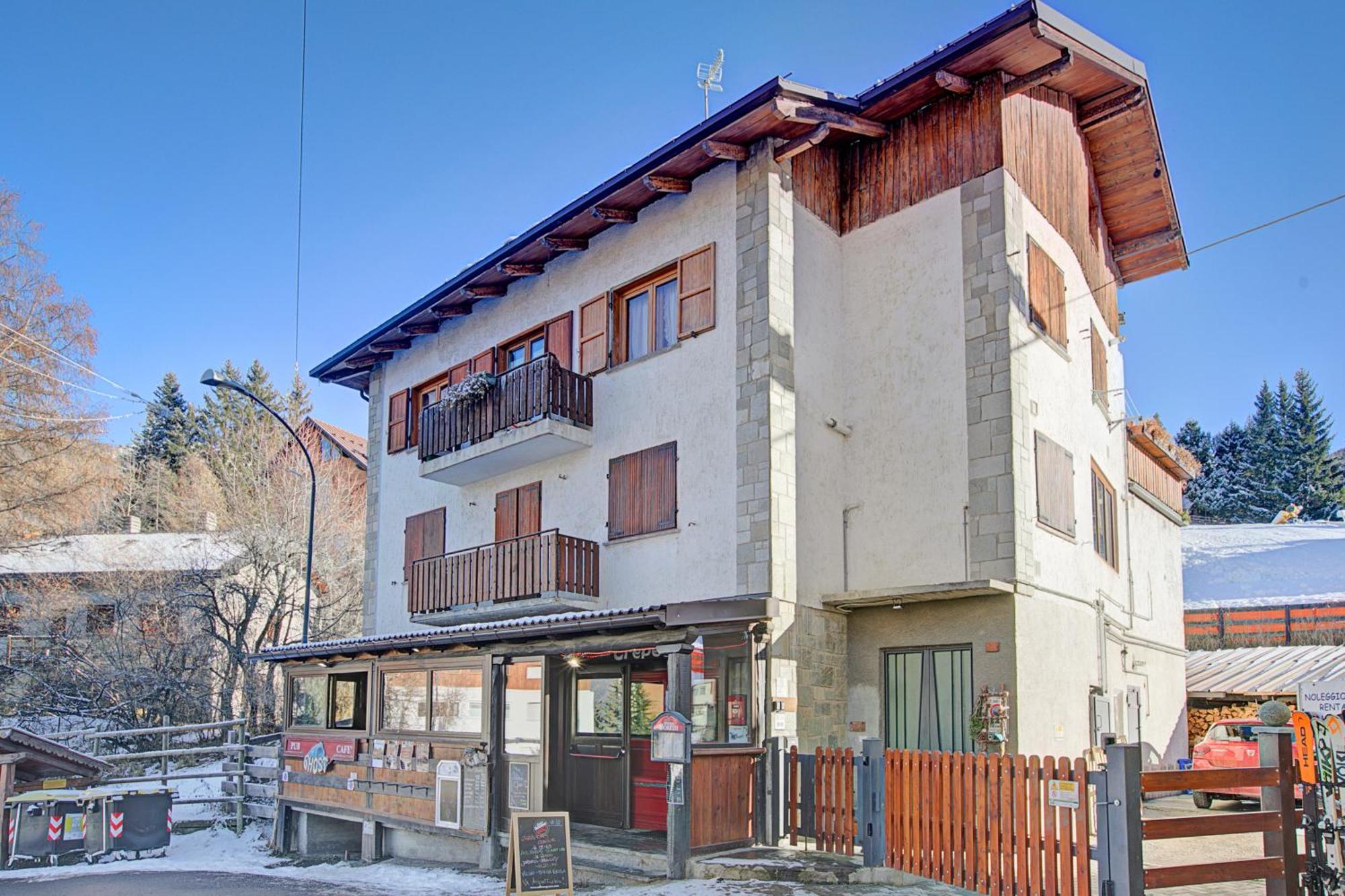Studio Clotes Ski In - Ski Out - Happy Rentals Oulx エクステリア 写真